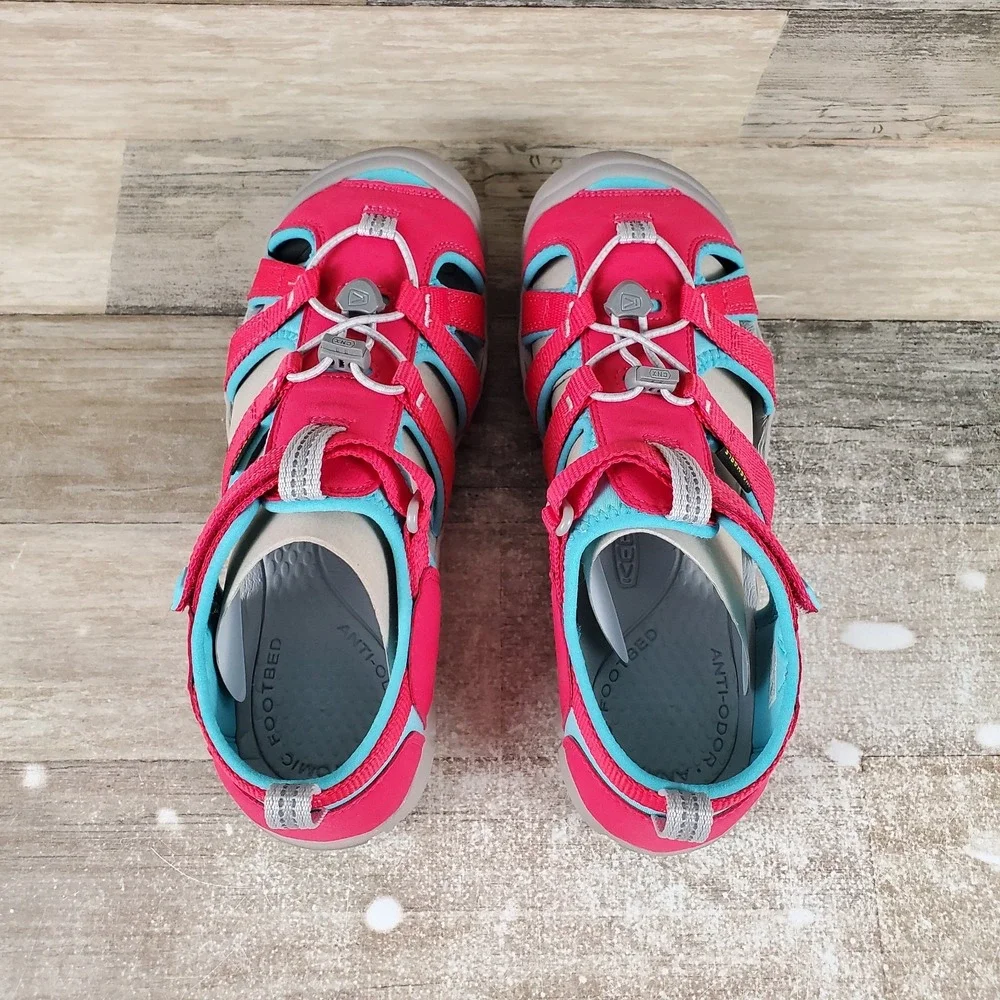 Keen Seacamp II CNX Girls Strappy Sandals Sz 6 Azalea Ipanema Waterproof Shoes
